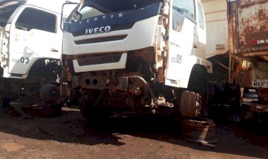 Nova gestão recebe frota de veículos sucateada