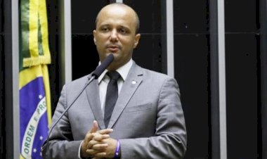 Deputado Vitor Hugo anuncia três novas agências da Caixa voltadas para o agronegócio em Goiás