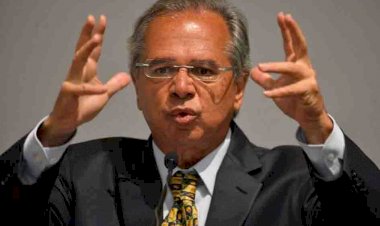 Prorrogação do auxílio emergencial de R$300 está nas mãos de Guedes