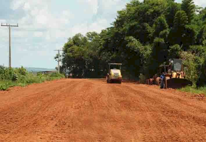 Prefeitura de Jataí realiza pavimentação na JTI 101