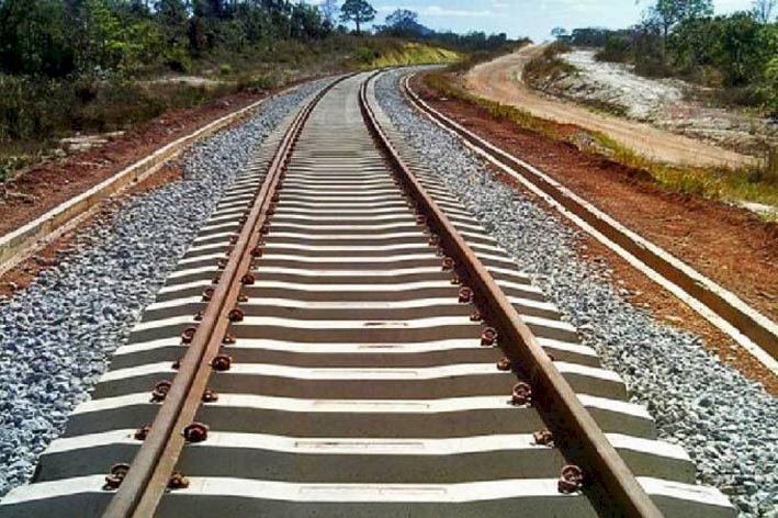SÃO SIMÃO: Jair Bolsonaro inaugura trecho da Ferrovia Norte-Sul em Goiás