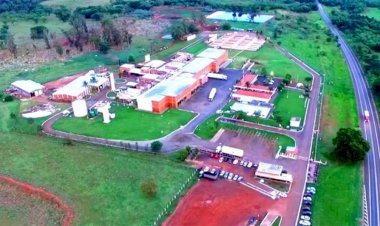 REGIÃO: Frigorífico fecha as portas e demite mais de 400 funcionários em Cachoeira Alta