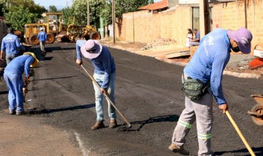 Programa de recapeamento da malha viária teve início em Jataí