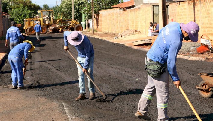 Programa de recapeamento da malha viária teve início em Jataí