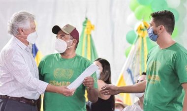 Caiado anuncia ampliação do Projeto da Cerveja de Mandioca