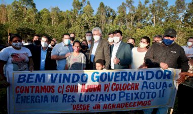 Glaustin sensibiliza Caiado a regularizar conjunto habitacional de Pirenópolis