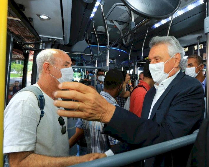 Governo apresenta ônibus articulado 100% elétrico para circular no Eixo Anhanguera