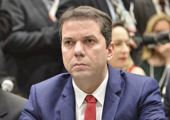 Deputado protocola representação contra o aumento do IPVA em Goiás