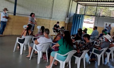 Alimentos para merenda escolar é tema de reunião com produtores rurais