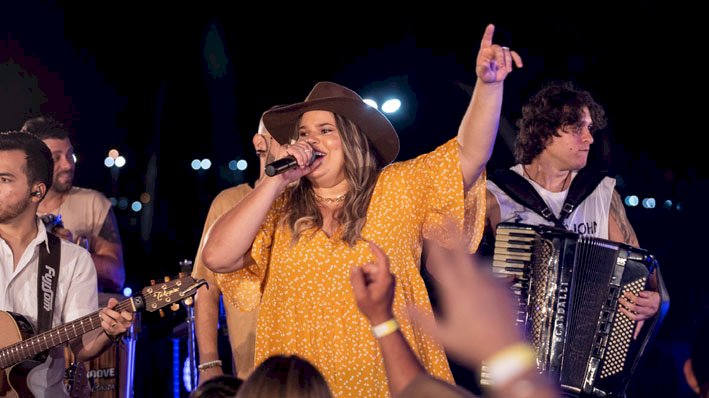 MÚSICA: DVD de Lia Almeida em Brasília atrai olhares do meio sertanejo