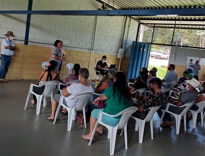 Alimentos para merenda escolar é tema de reunião com produtores rurais