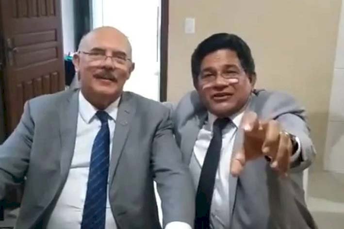 Pastor suspeito de pedir propina no MEC deve R$ 204 mil à União