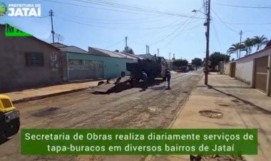 INFRAESTRUTURA: Prefeitura intensifica trabalhos de tapa-buracos