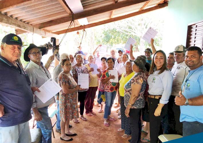 Prefeitura de Jataí acompanha o processo de titulação de moradores do Assentamento Rio Claro