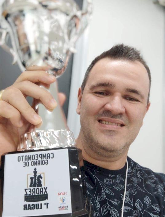 Jataiense Aquiles Machado e o novo campeão goiano de xadrez