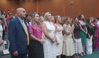 1° Encontro Estadual de Mulheres/Mães para toda vida: Movimento de Mulheres Goianas (MMG), com apoio do deputado Paulo Cezar realizou evento comemorativo da semana das mães na ALEGO