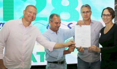 Jataí 128 anos: Prefeito assina ordem de serviço para Duplicação da Alameda das Primaveras