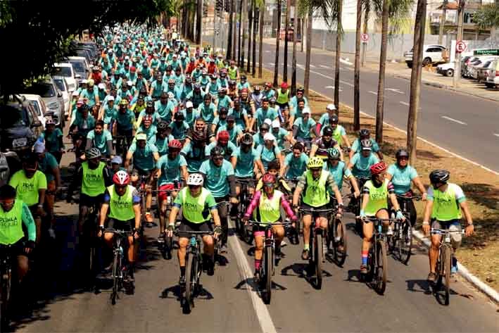 ESPORTE: Pedala Tour reúne mais de 1,7 mil ciclistas em Goiânia-GO