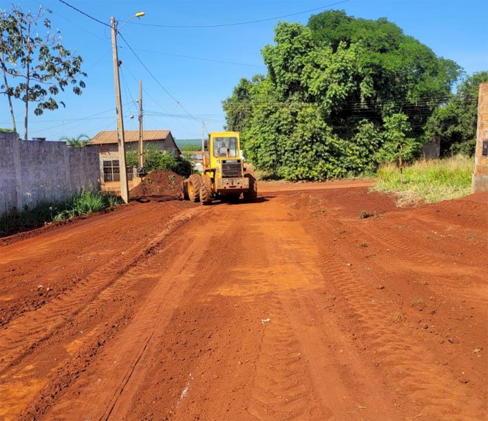 Ruas da Vila Sofia estão sendo preparadas para receber pavimentação