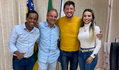 Deputado Federal Glaustin da Fokus visita Prefeito Humberto Machado