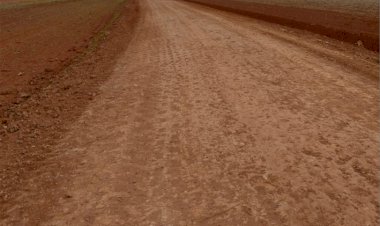 JATAÍ: Recuperação de estradas rurais avançam no município