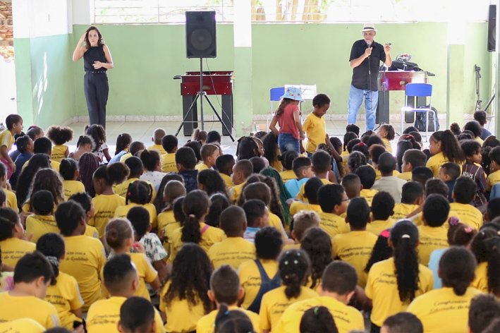 Projeto "Clave de Sol 2" oferece curso completo de flauta doce para estudantes de Jataí