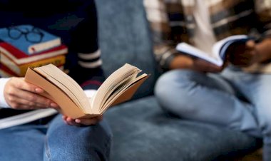 Docentes indicam obras para celebrar o mês da Literatura no Brasil