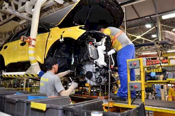 ECONOMIA: Goiás cria 6,3 mil empregos formais em março