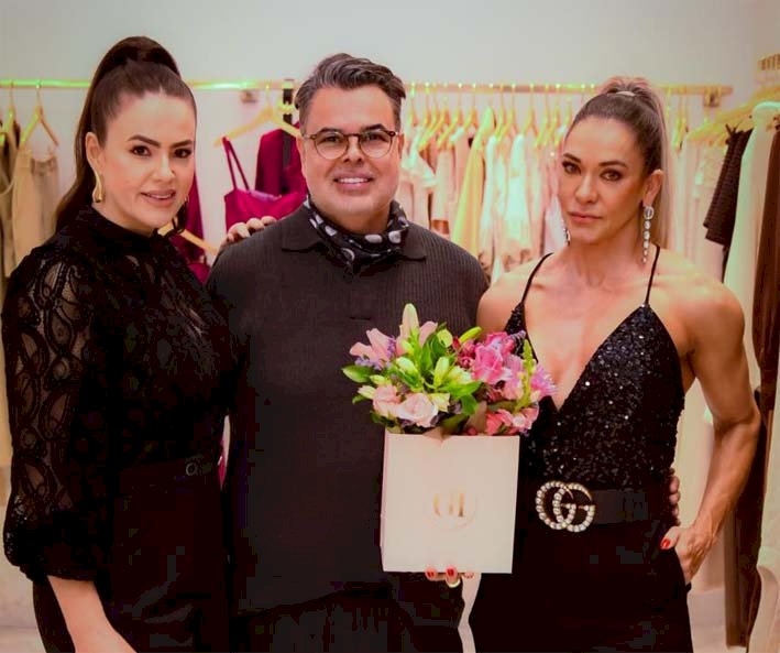 Com coquetel exclusivo, Gi Multimarcas promove palestra para o Dia das Mães e lançamento de nova coleção
