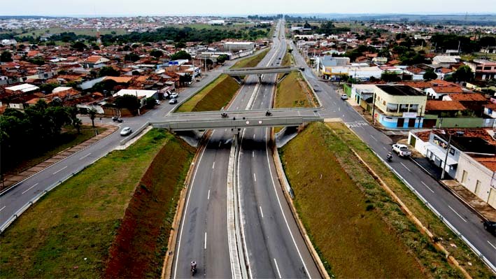 Governo de Goiás lança edital para duplicação da GO-330 entre Catalão e Ipameri