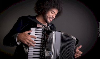 Luau da Liberdade recebe sanfoneiro Mestrinho em apresentação gratuita