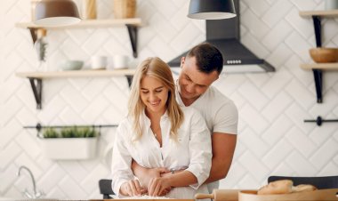 Carreira vs. relacionamento: Como equilibrar sem se perder em nenhum dos dois caminhos?