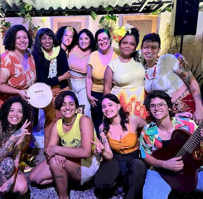 Mulheres na Roda de Samba fazem show no Mercado da Vila Nova