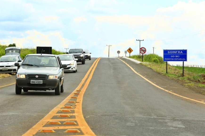 Governo de Goiás assina contratos para pavimentação das GOs 180 e 178