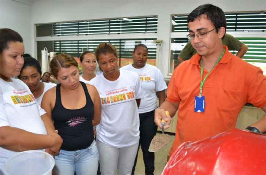 Mulheres Mil oferece 85 vagas para cursos de qualificação em Goiânia e Aparecida