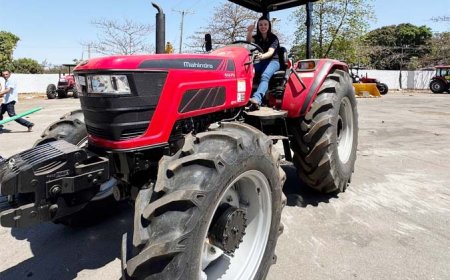 Jataí recebe trator agrícola destinado pela deputada federal Marussa Boldrin