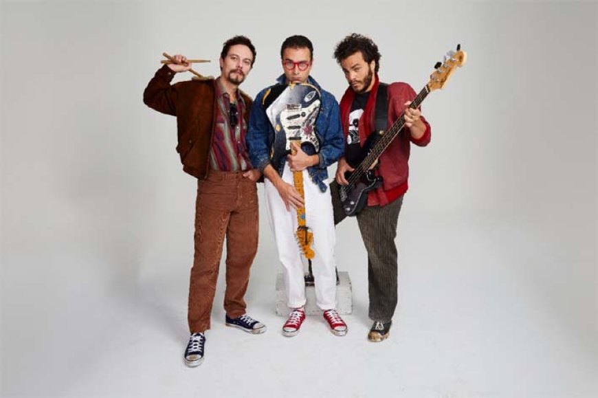 Musical dos Paralamas do Sucesso chega a Goiânia celebrando 40 anos de amizade, música e superação