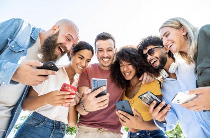 Como influenciadores constroem autoridade fora da internet