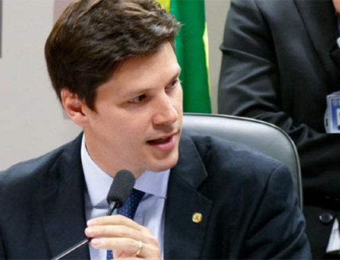 MDB promove mega filiação em Goiás e fortalece base política para 2026