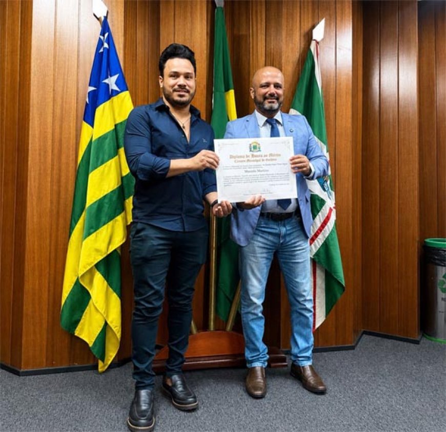 Marcelo Martins é homenageado na Câmara Municipal de  Goiânia 