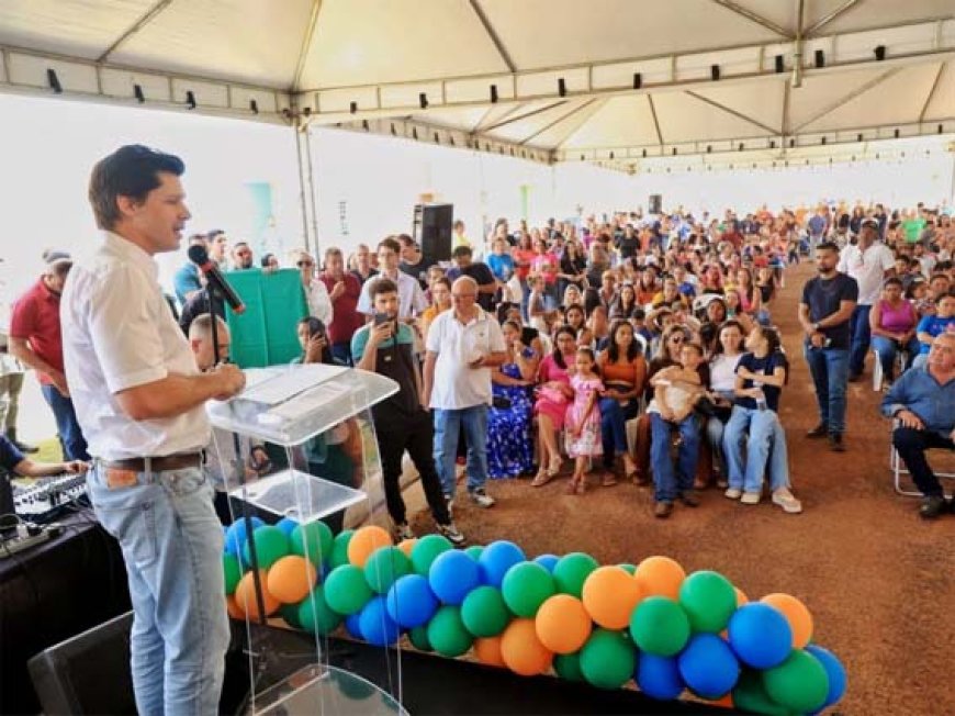 Governo de Goiás entrega 150 casas a custo zero no Oeste goiano