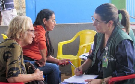 Habitação: Agehab inicia regularização de imóveis e entrega escrituras em Catalão