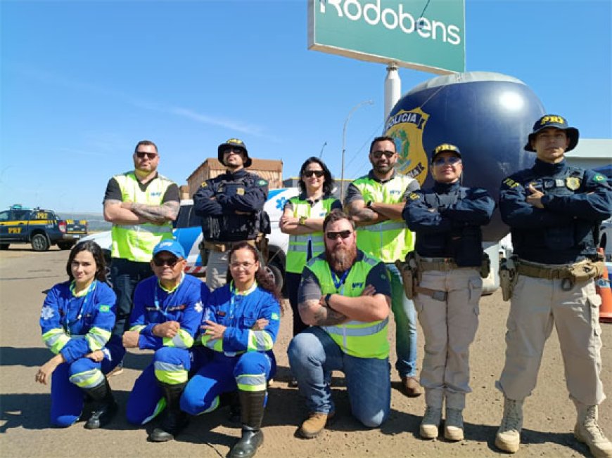Way-364 e PRF promovem ação para conscientizar motoristas