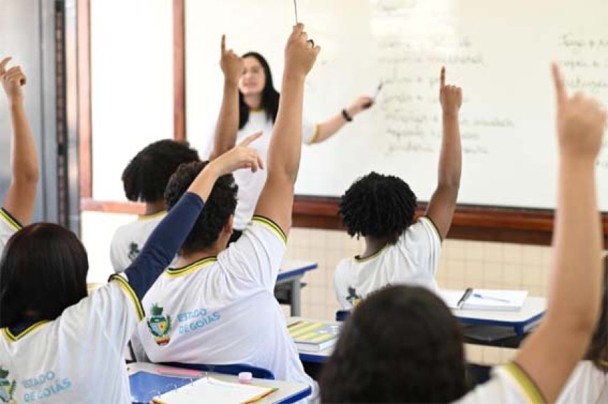 Goiás reduz em 44% o abandono escolar no ensino médio da rede estadual