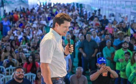 Social: Goiás Social leva serviços e benefícios a Nova Crixás e entrega 136 cartões sociais